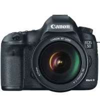 Canon Eos 5d Mark III DSLR Camera With 24-105mm Lens