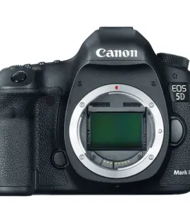Canon Eos 5d Mark III DSLR Camera With 24-105mm Lens Canon Eos 5d Mark III DSLR Camera With 24-105mm Lens