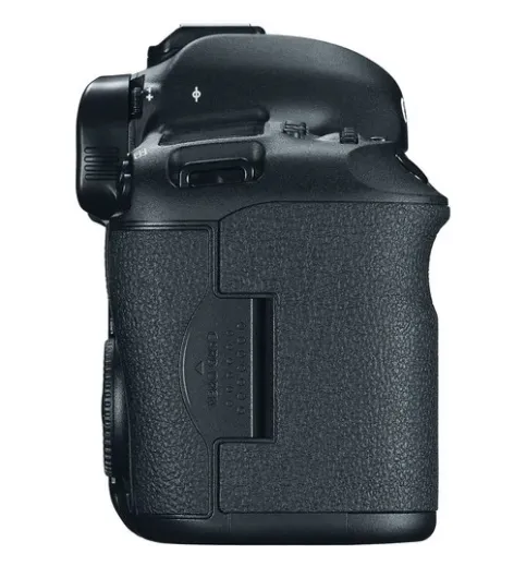 Canon Eos 5d Mark III DSLR Camera With 24-105mm Lens