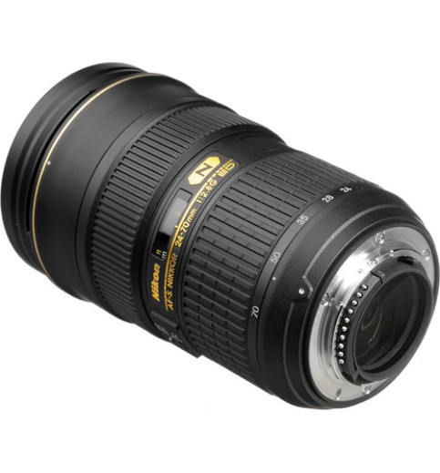 Nikon Af-S Nikkor 24-70mm F/2.8g Ed Lens