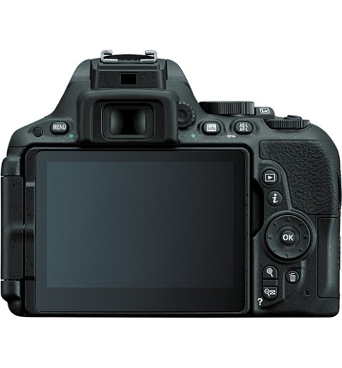 Nikon D5500 DSLR Camera With 18-140mm Lens