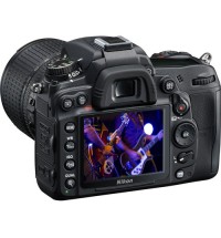 Nikon D7000 DSLR Camera Kit With Nikon 18-105mm F/3.5-5.6g Ed Vr Lens