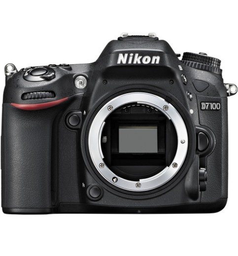 Nikon D7100 DSLR Camera