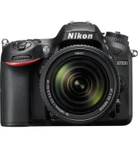 Nikon D7200 DSLR Camera with 18-140mm Lens