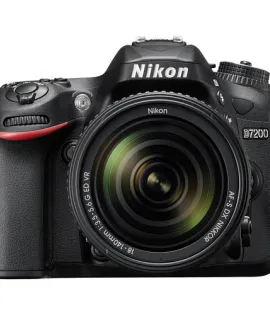 Nikon D7200 DSLR Camera with 18-140mm Lens